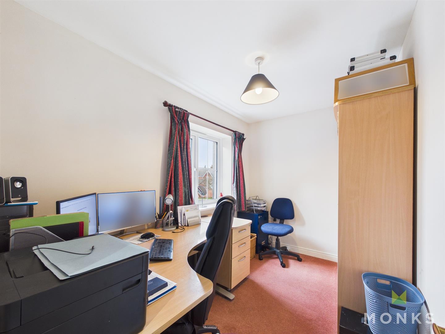 26 Kings Drive, Shrewsbury, SY4 2DG For Sale